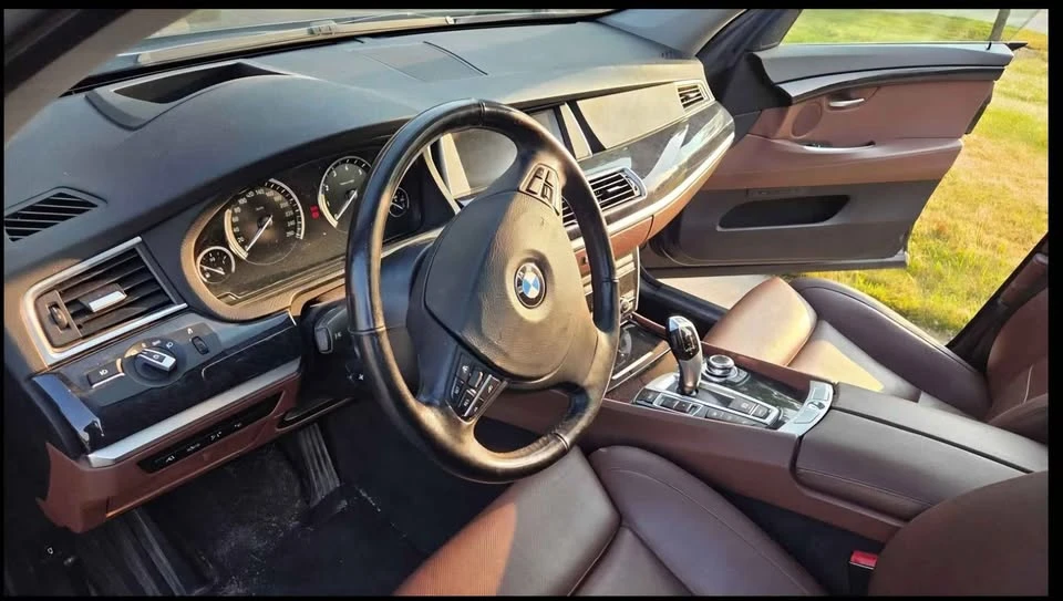 2011 BMW iX - Image 3 of 7
