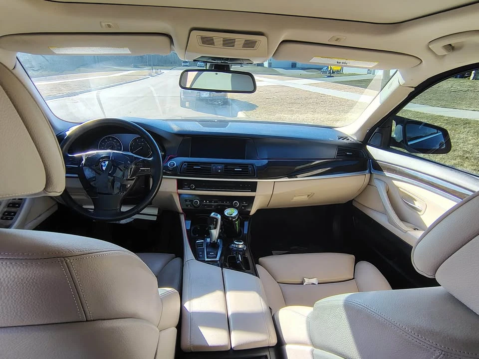 2011 BMW iX - Image 9 of 14