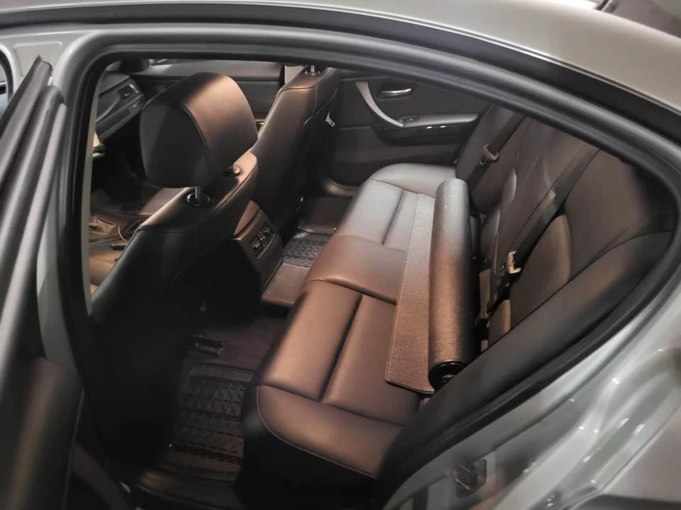 2011 BMW iX - Image 4 of 8