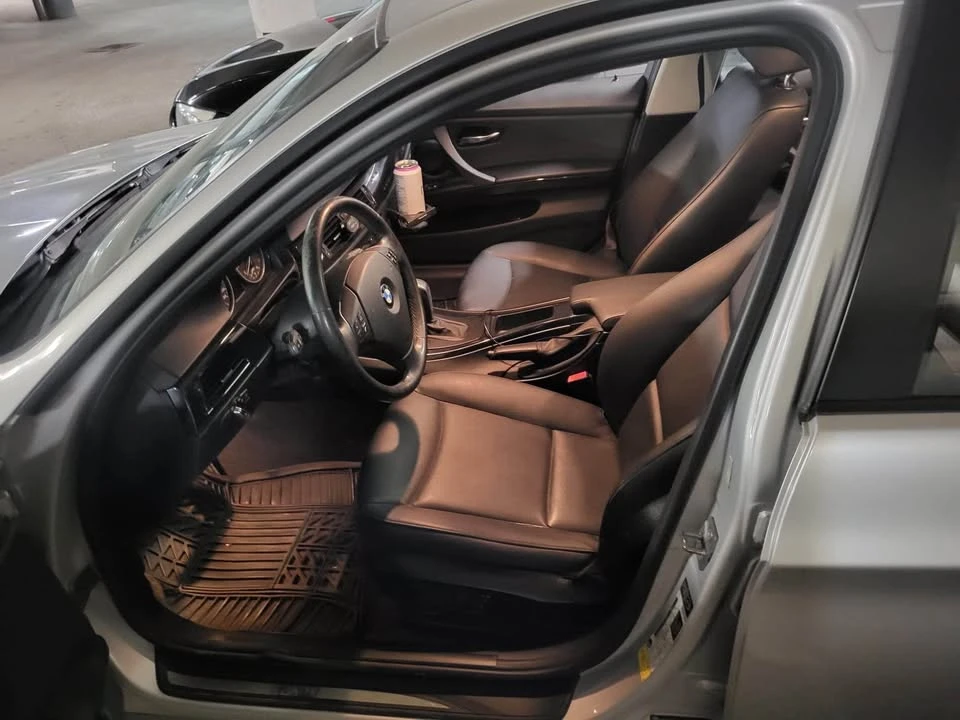 2011 BMW iX - Image 2 of 8
