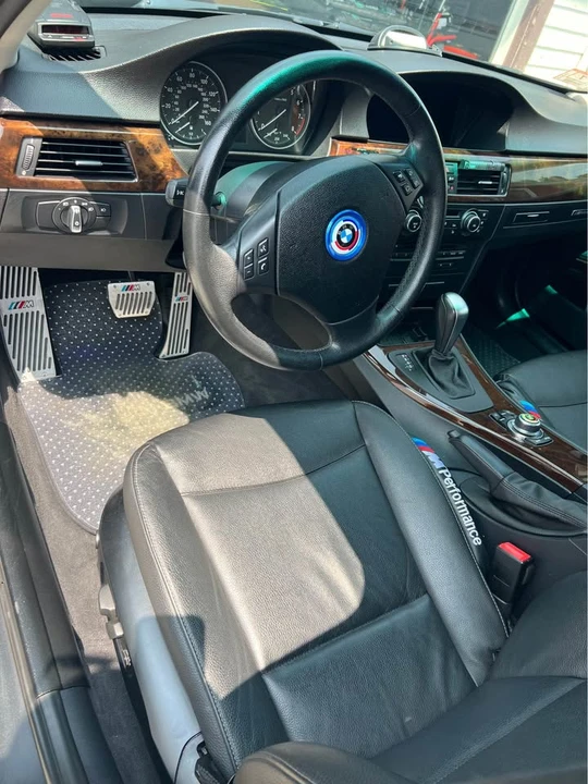 2011 BMW iX - Image 6 of 13
