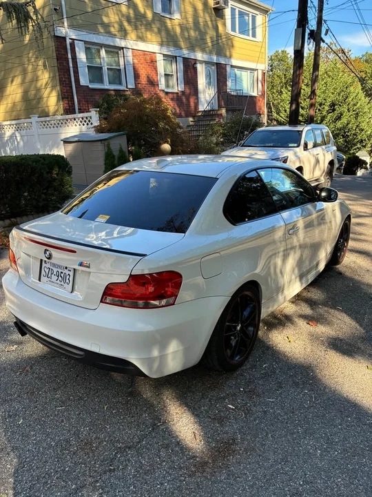 2011 BMW 1M - Image 3 of 10