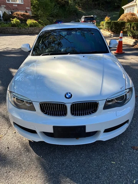 2011 BMW 1M - Image 5 of 10