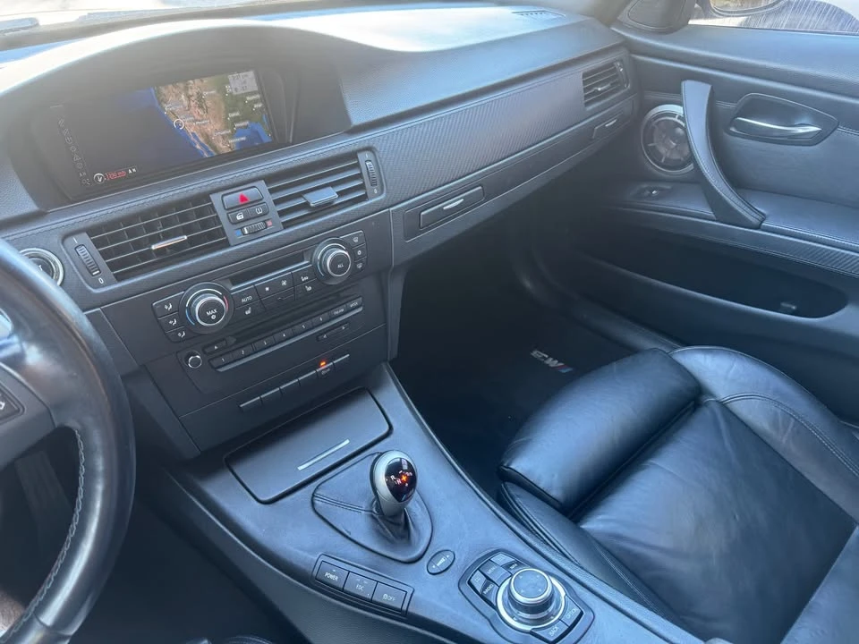2011 BMW M3 - Image 10 of 12