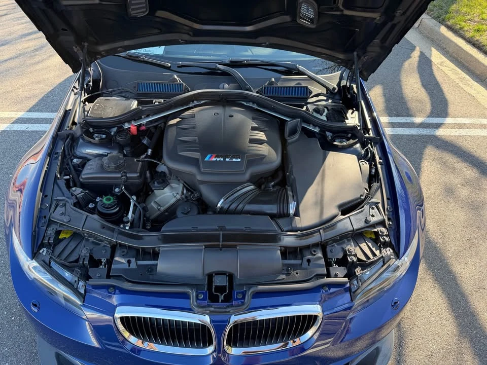 2011 BMW M3 - Image 16 of 17