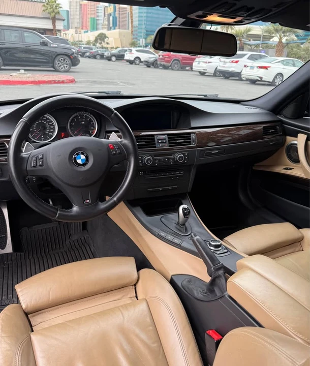 2011 BMW E90 M3 Sedan - Image 5 of 9
