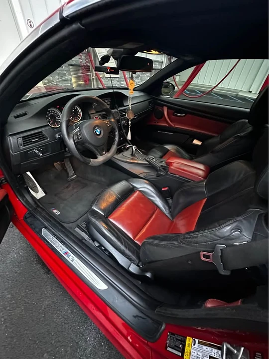 2011 BMW E93 M3 Convertible - Image 8 of 10
