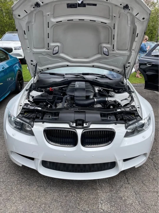 2011 BMW E92 M3 Coupe - Image 7 of 17