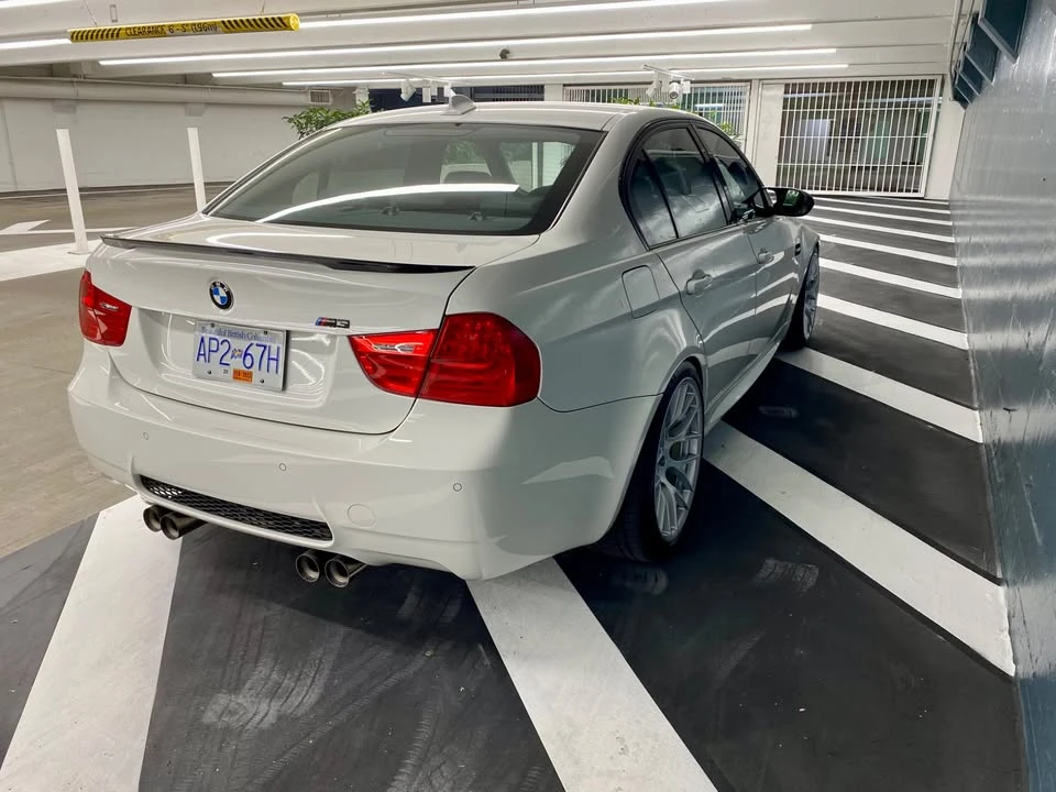 2011 BMW E90 M3 Sedan - Image 4 of 10
