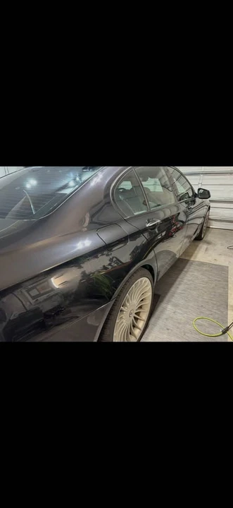 2011 BMW Alpina B7 - Image 12 of 12