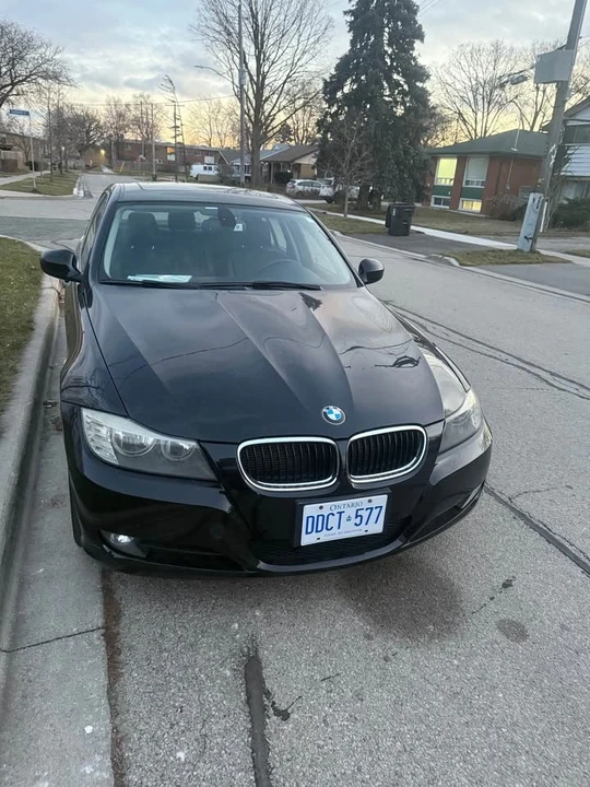 2011 BMW E90 3 Series Sedan - Image 3 of 6