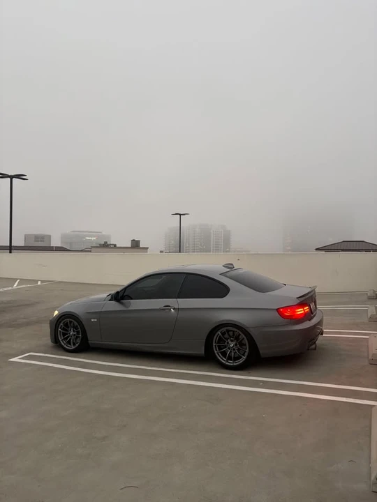 2011 BMW E90 M3 Sedan - Image 4 of 14