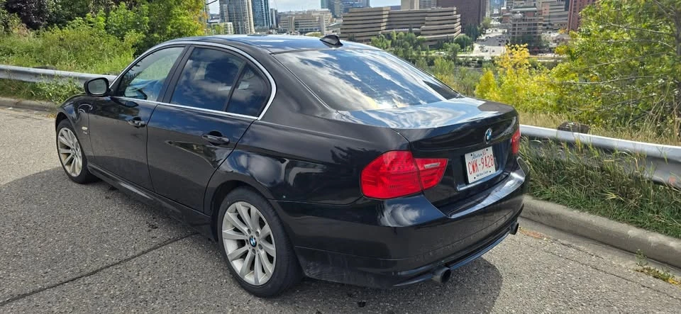 2011 BMW M3 - Image 3 of 10