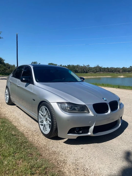 2011 BMW E90 M3 Sedan - Image 2 of 6