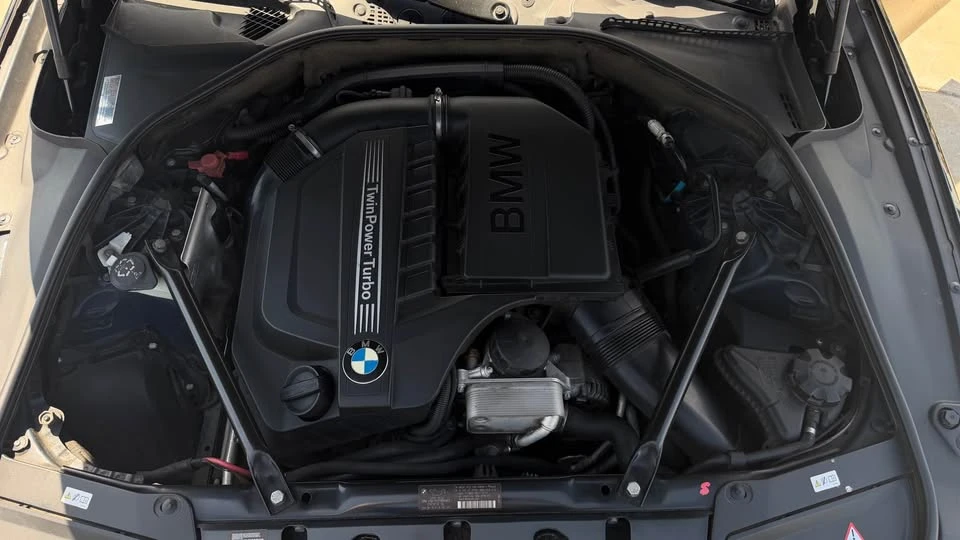 2011 BMW M3 - Image 16 of 18