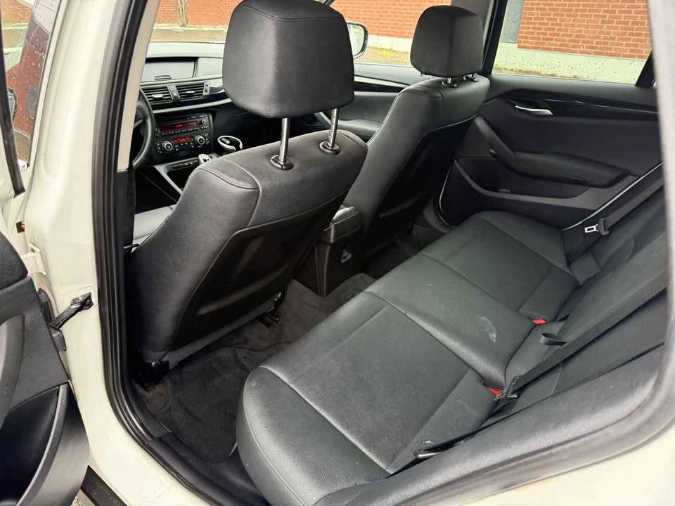 2011 BMW E84 X1 - Image 10 of 11