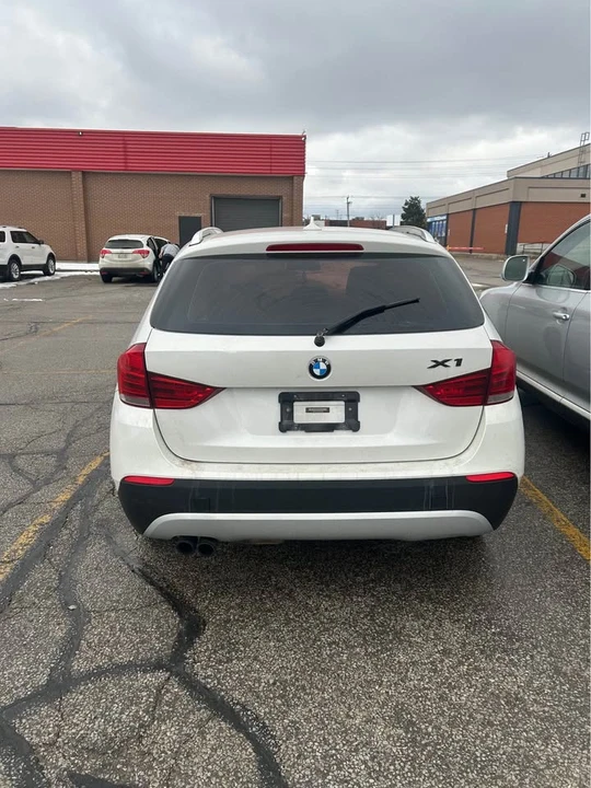 2011 BMW E84 X1 - Image 2 of 2