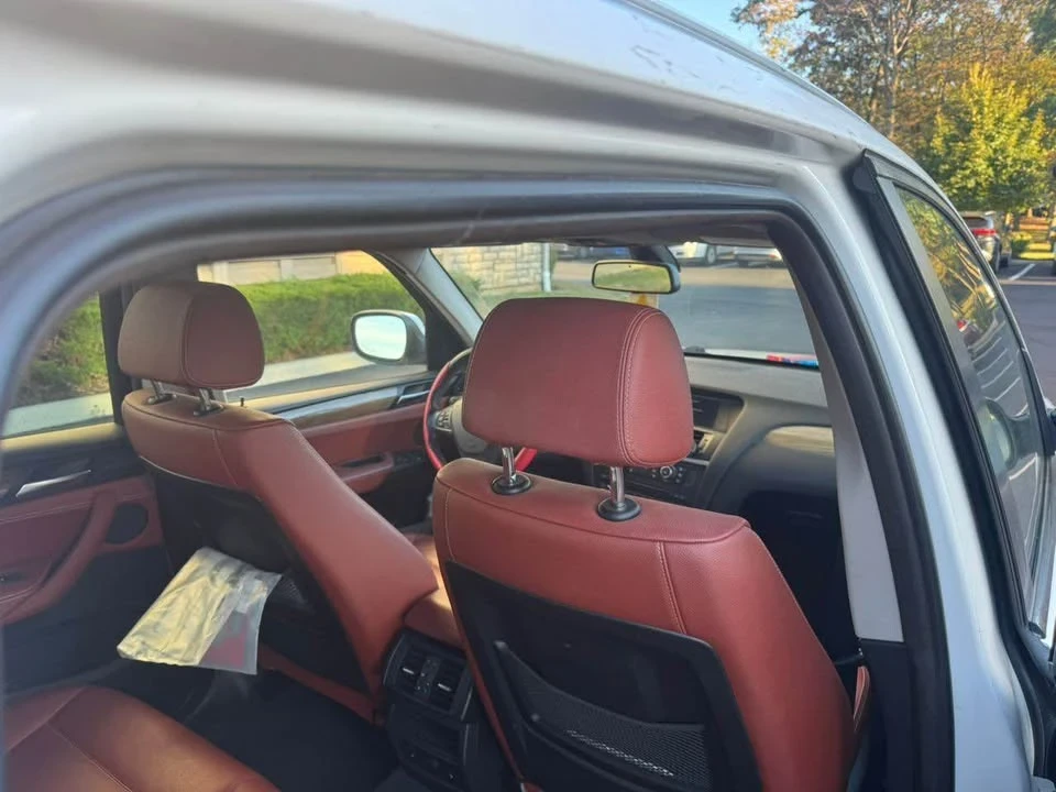2011 BMW E84 X1 - Image 6 of 11