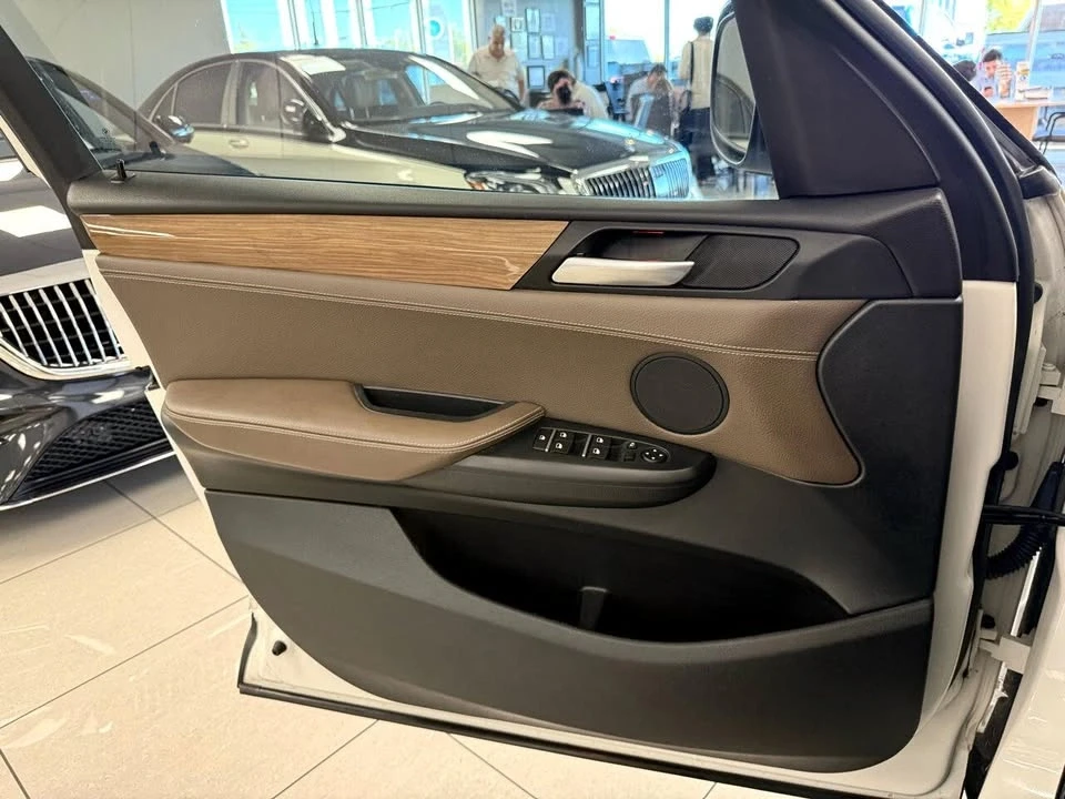 2011 BMW F25 X3 - Image 9 of 20