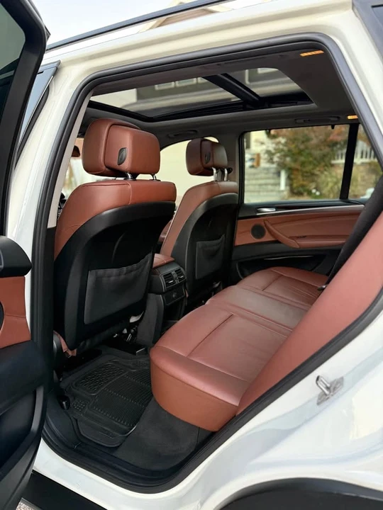 2011 BMW E70 X5 - Image 9 of 15
