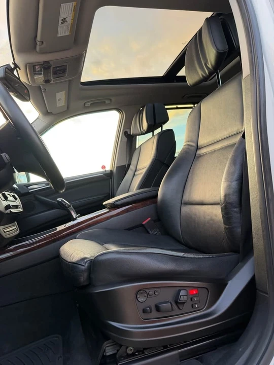 2011 BMW E70 X5 - Image 5 of 18