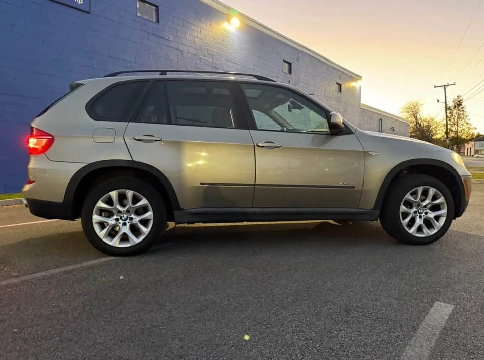 2011 BMW E70 X5 - Image 5 of 10