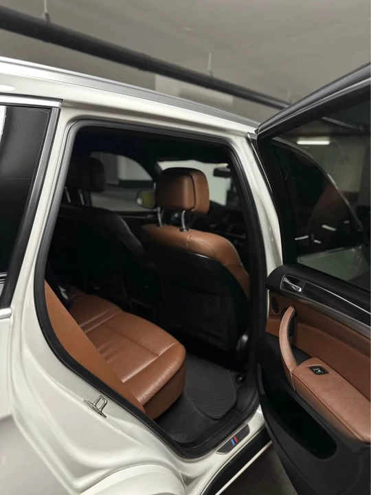 2011 BMW E70 X5 - Image 6 of 9