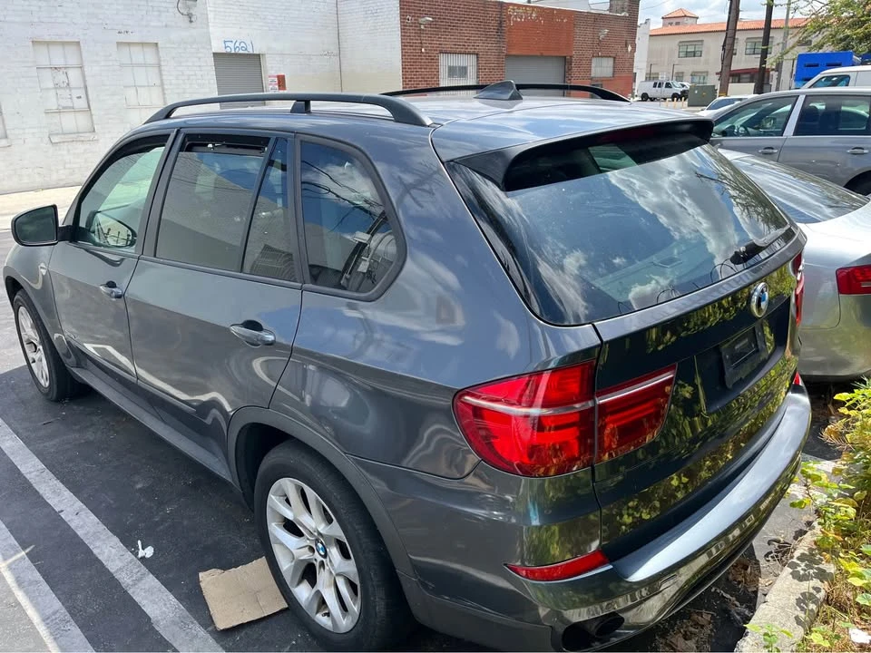 2011 BMW E70 X5 - Image 3 of 8