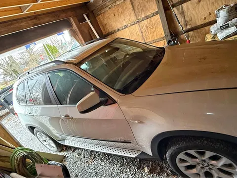 2011 BMW X5 3.0i
