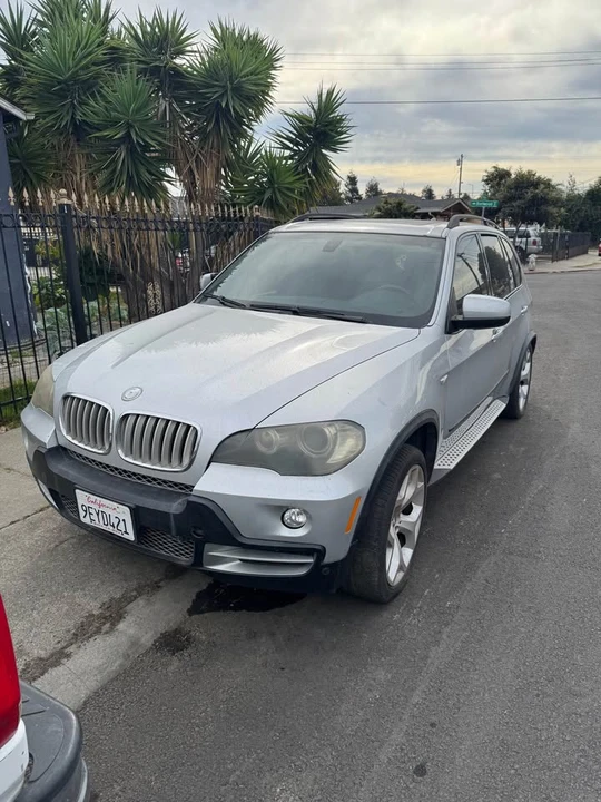 2011 BMW E70 X5 4.8i & xDrive50i - Image 6 of 8