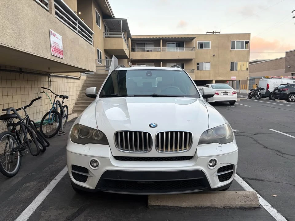 2011 BMW E70 X5 - Image 2 of 12