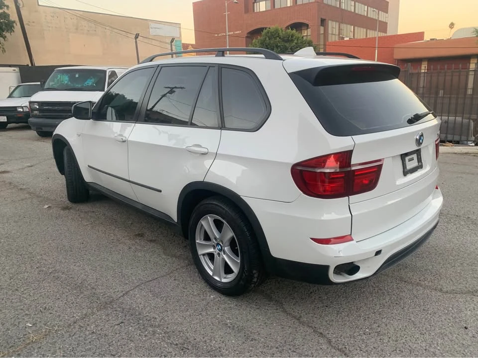 2011 BMW E70 X5 - Image 3 of 11