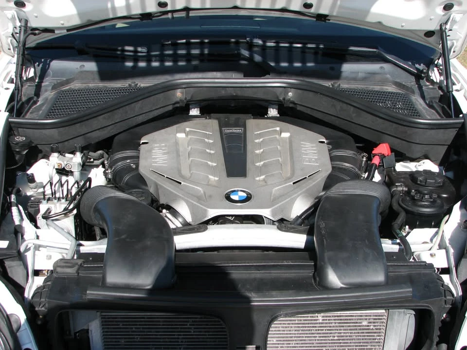 2011 BMW E70 X5 4.8i & xDrive50i - Image 2 of 20