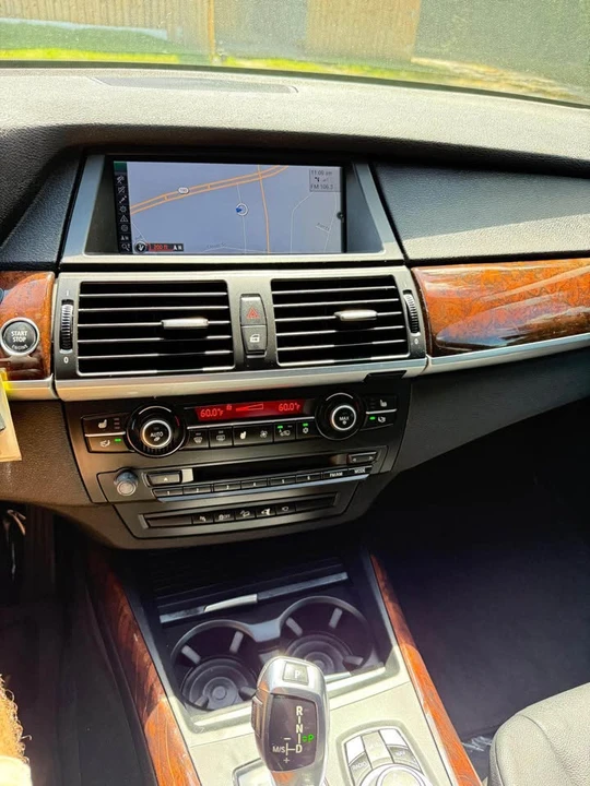 2011 BMW E70 X5 - Image 11 of 17