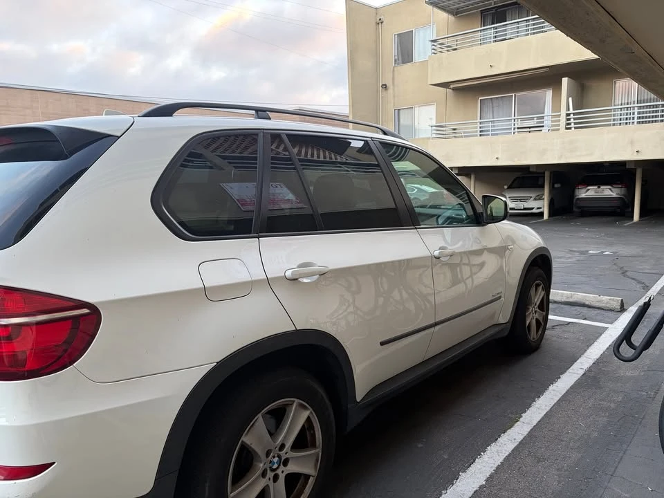 2011 BMW E70 X5 - Image 4 of 11