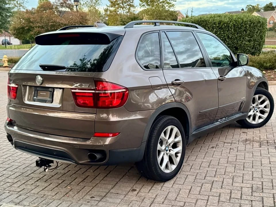 2011 BMW E70 X5 - Image 2 of 11