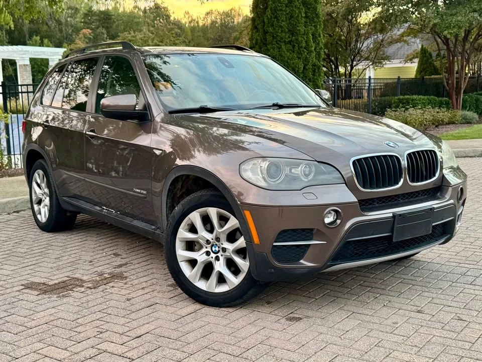 2011 BMW E70 X5 - Image 3 of 11