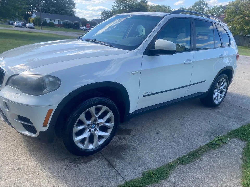 2011 BMW E70 X5 - Image 3 of 8