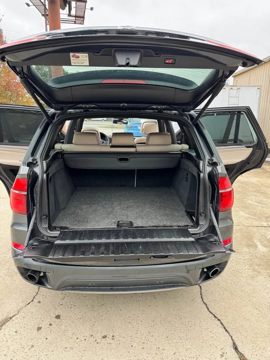2011 BMW E70 X5 - Image 8 of 17
