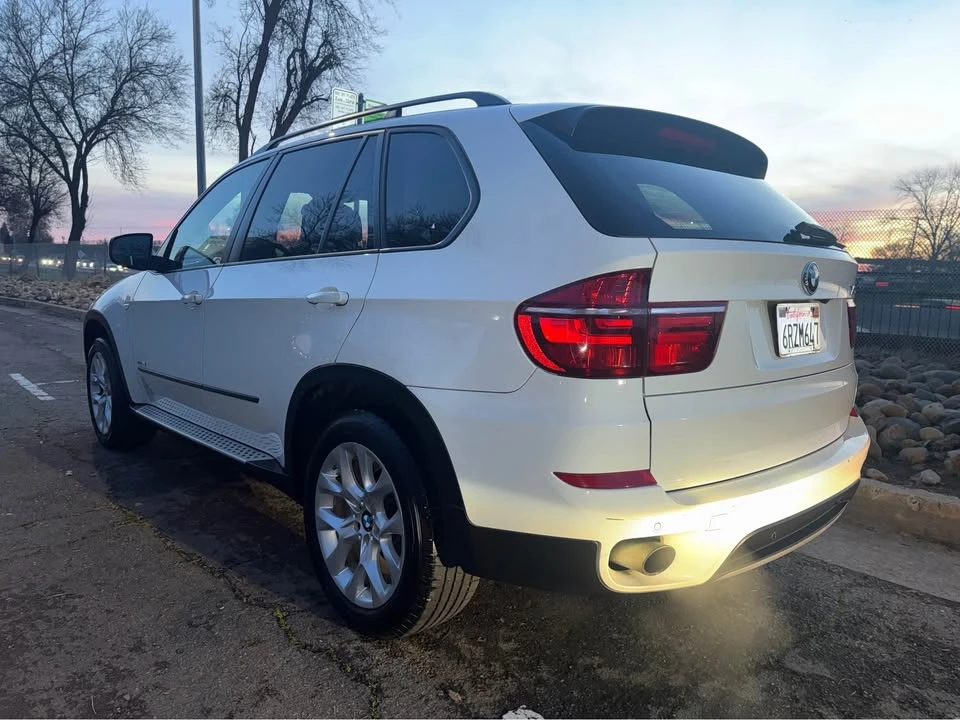 2011 BMW E70 X5 - Image 3 of 17