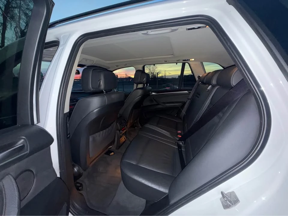 2011 BMW E70 X5 - Image 9 of 17