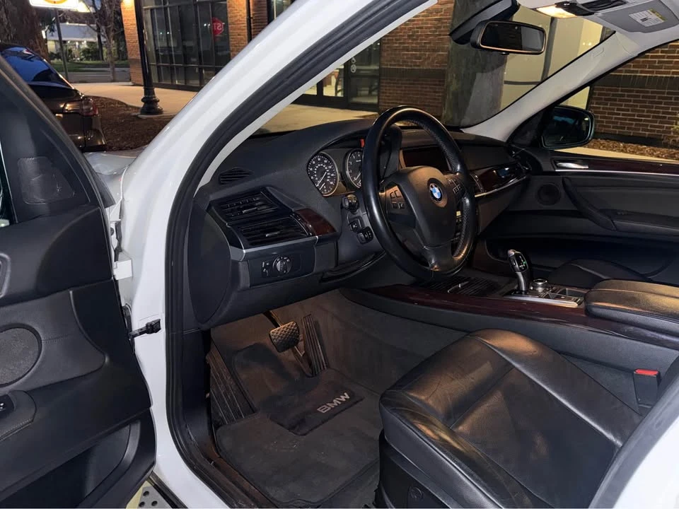 2011 BMW E70 X5 - Image 15 of 17