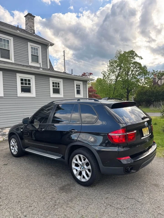 2011 BMW E70 X5 - Image 2 of 9