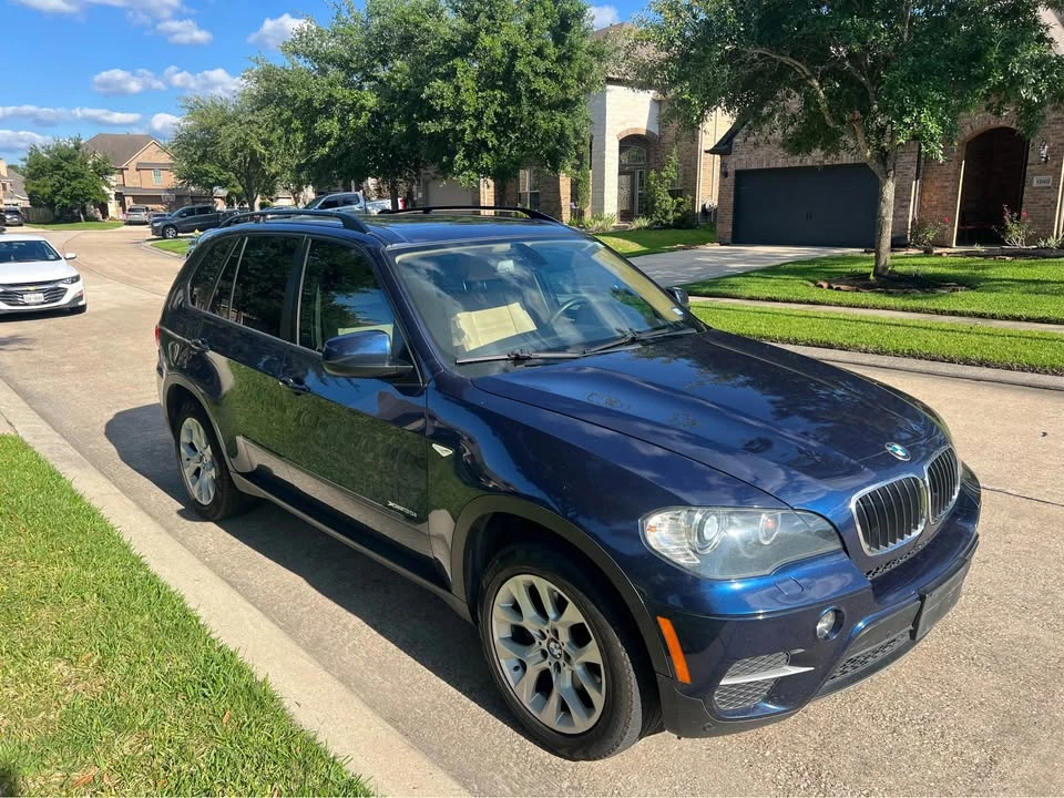2011 BMW E70 X5 - Image 3 of 20