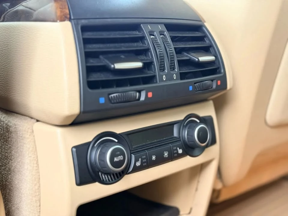 2011 BMW E70 X5 - Image 16 of 20