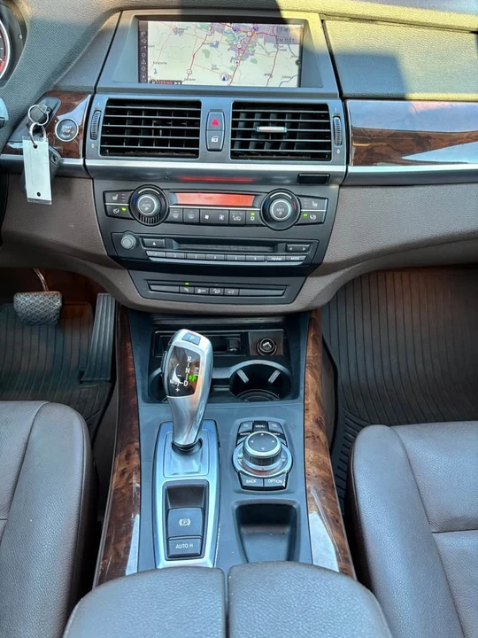 2011 BMW E70 X5 - Image 10 of 18