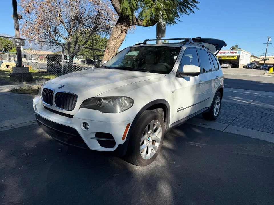 2011 BMW E70 X5 - Image 16 of 20