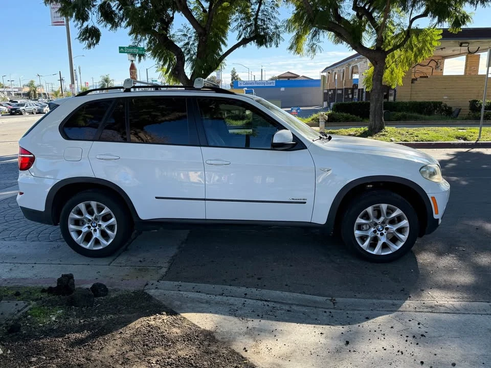2011 BMW E70 X5 - Image 5 of 20
