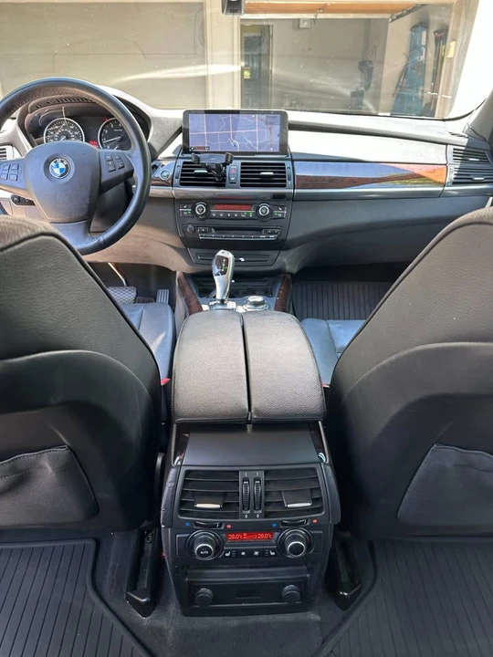 2011 BMW E70 X5 - Image 11 of 14