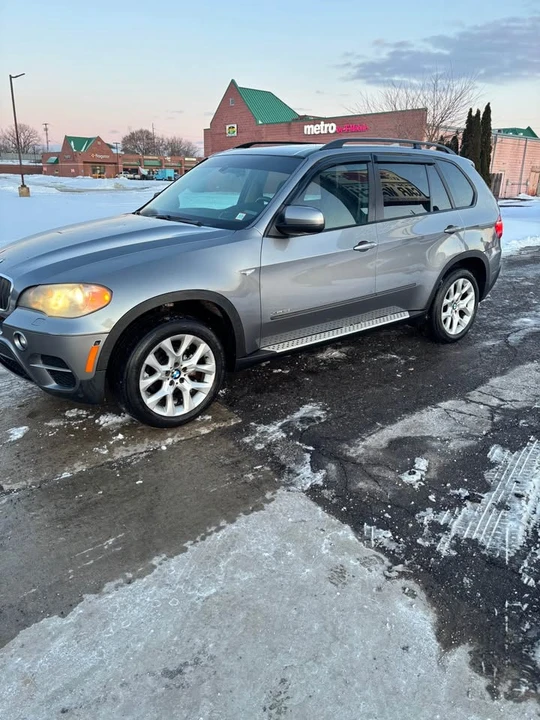 2011 BMW E70 X5 - Image 2 of 11